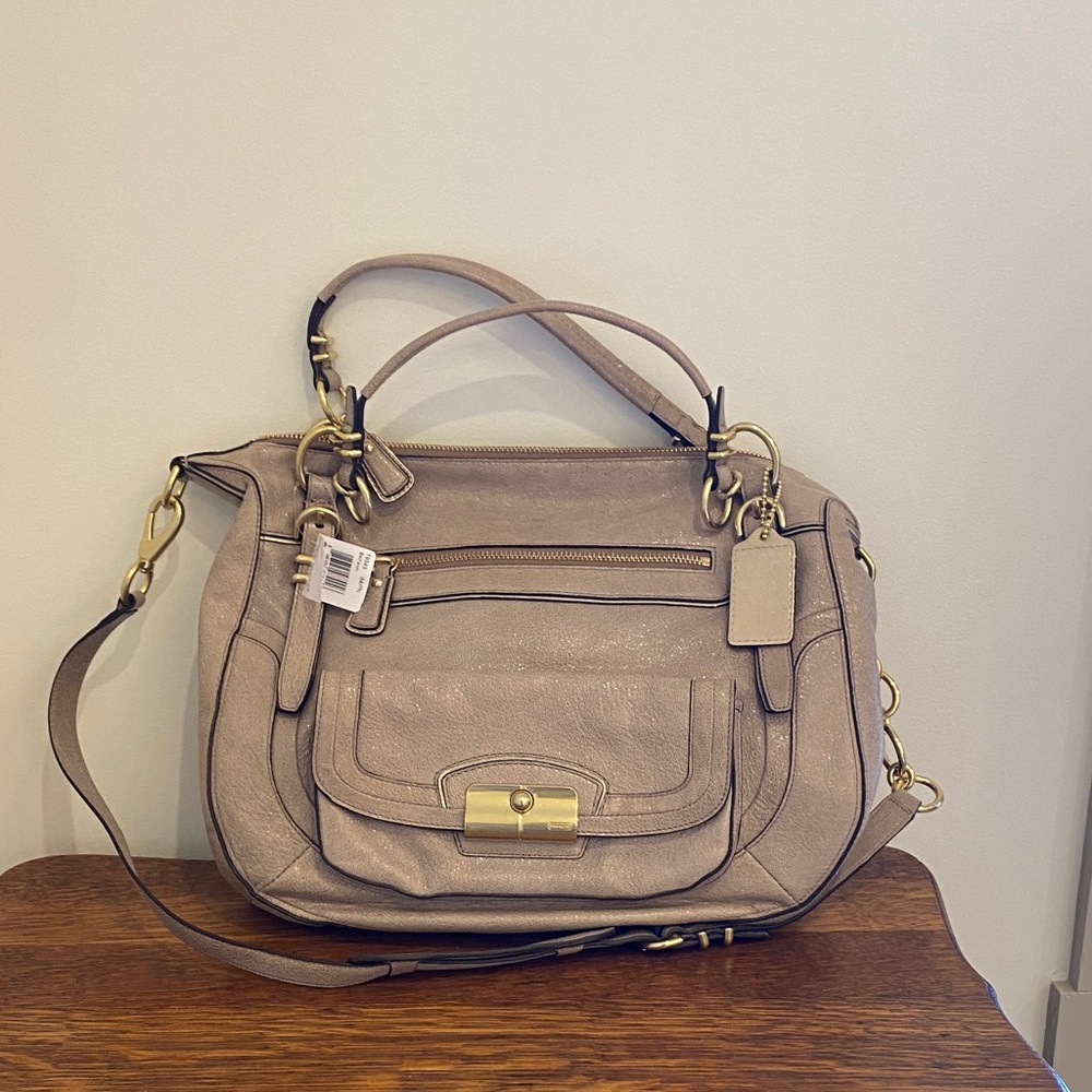 Coach Beige Leather Shoulder Bag with Gold Accents - Picture 5 of 7